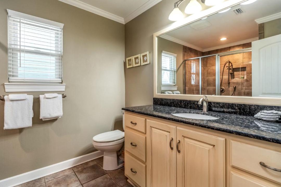 Photo of Bathroom in Silver Cay