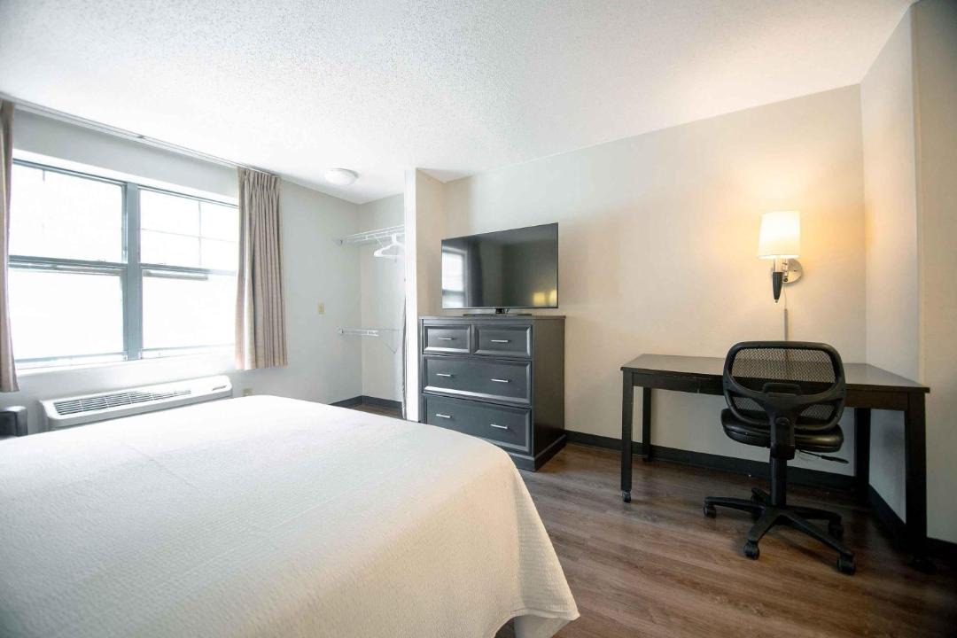 Photo of Bedroom in Daytona Beach