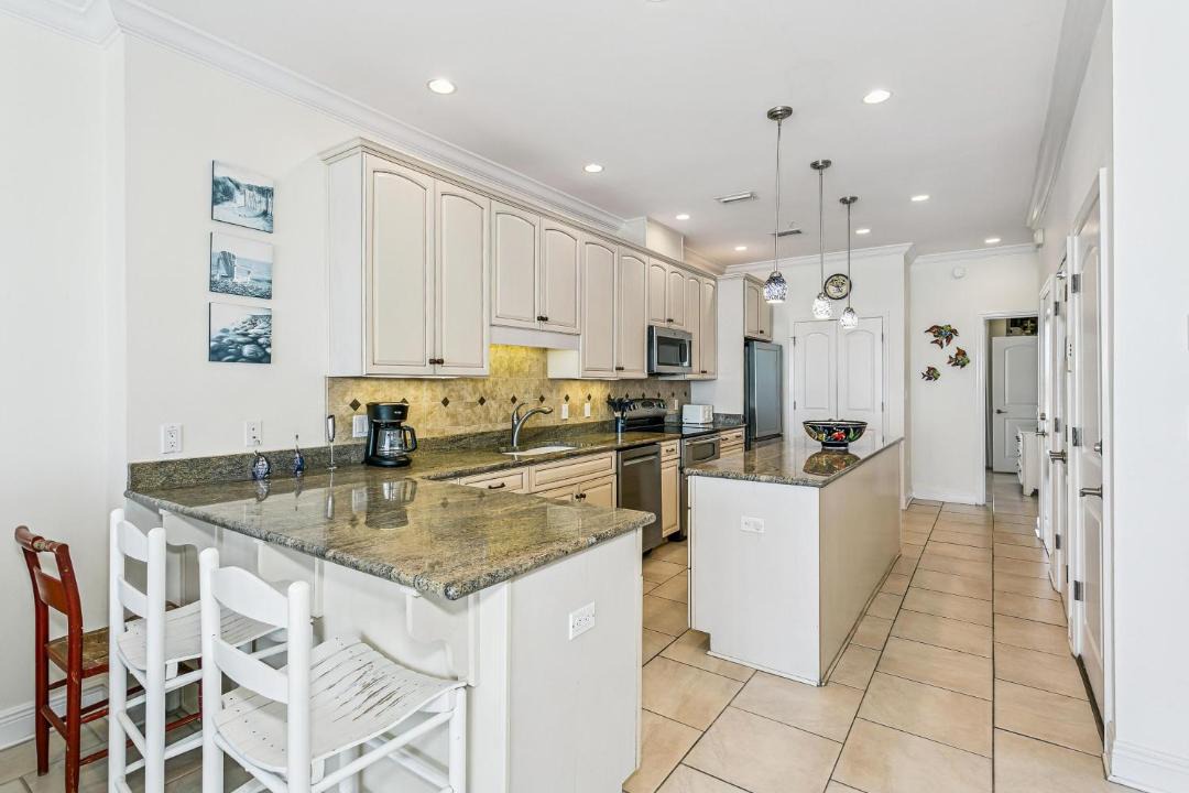 Photo of Kitchen in White Sands