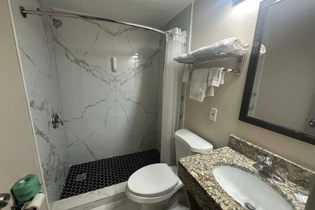 Photo of Bathroom in United Central