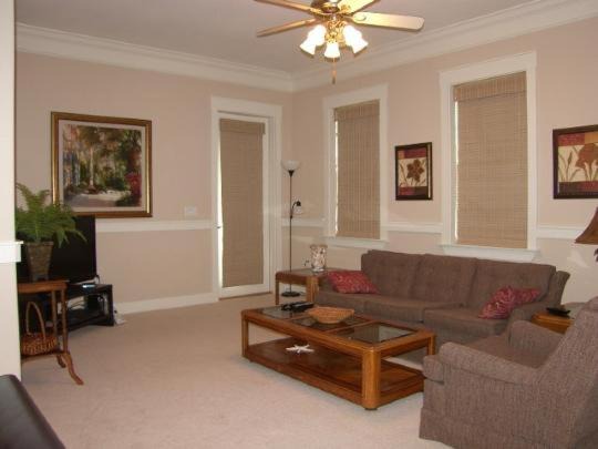 Photo of Livingroom in Waterside Village