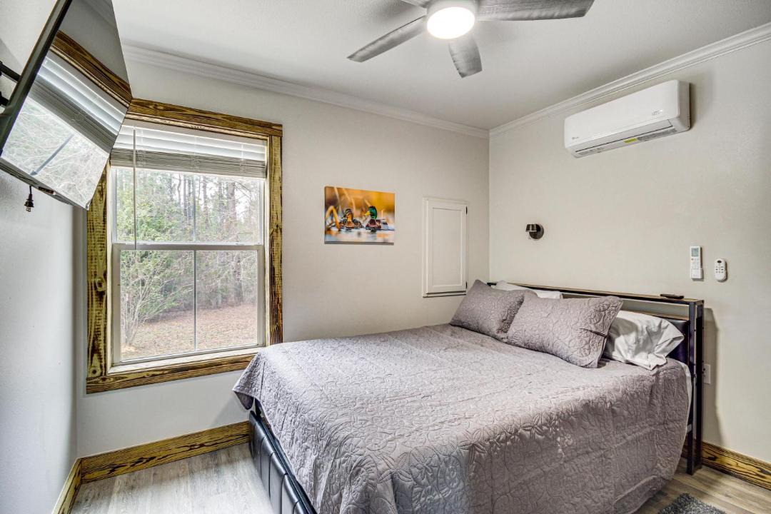 Photo of Bedroom in Gulfport