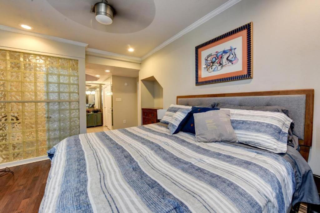 Photo of Bedroom in Faubourg Marigny