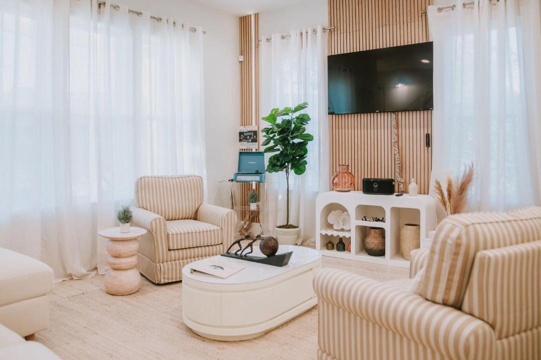 Photo of Livingroom in Biloxi