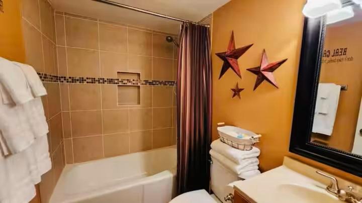 Photo of Bathroom in River Ranch