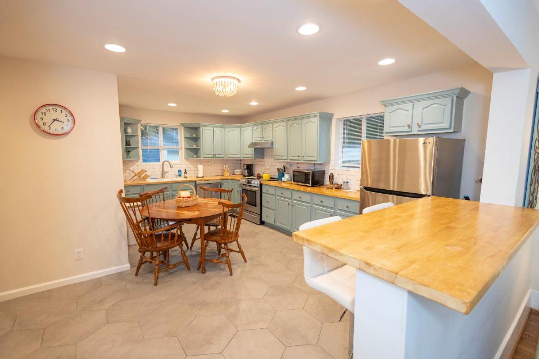 Photo of Kitchen in Crestline Heights