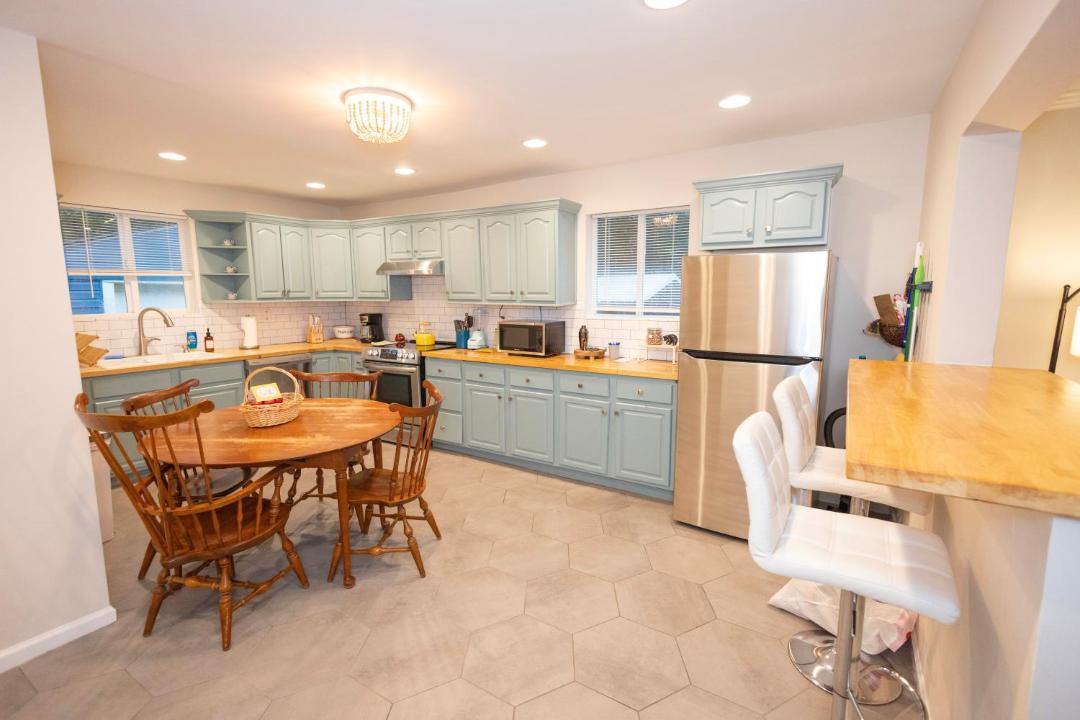 Photo of Kitchen in Crestline Heights