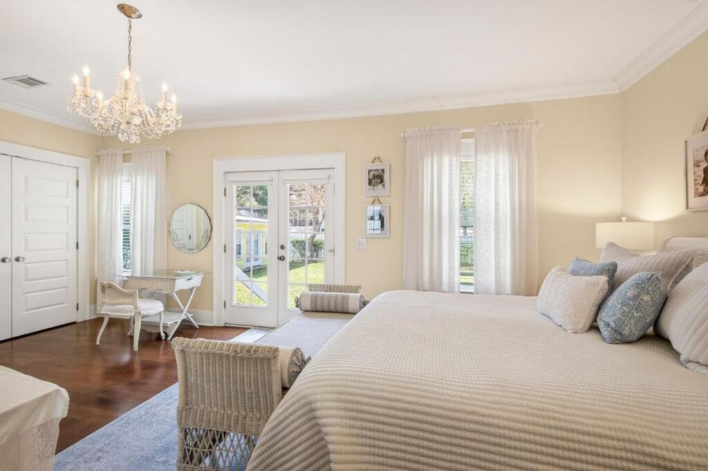 Photo of Bedroom in Biloxi