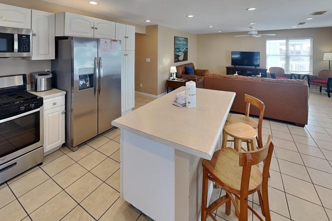 Photo of Kitchen in Jamaica Beach