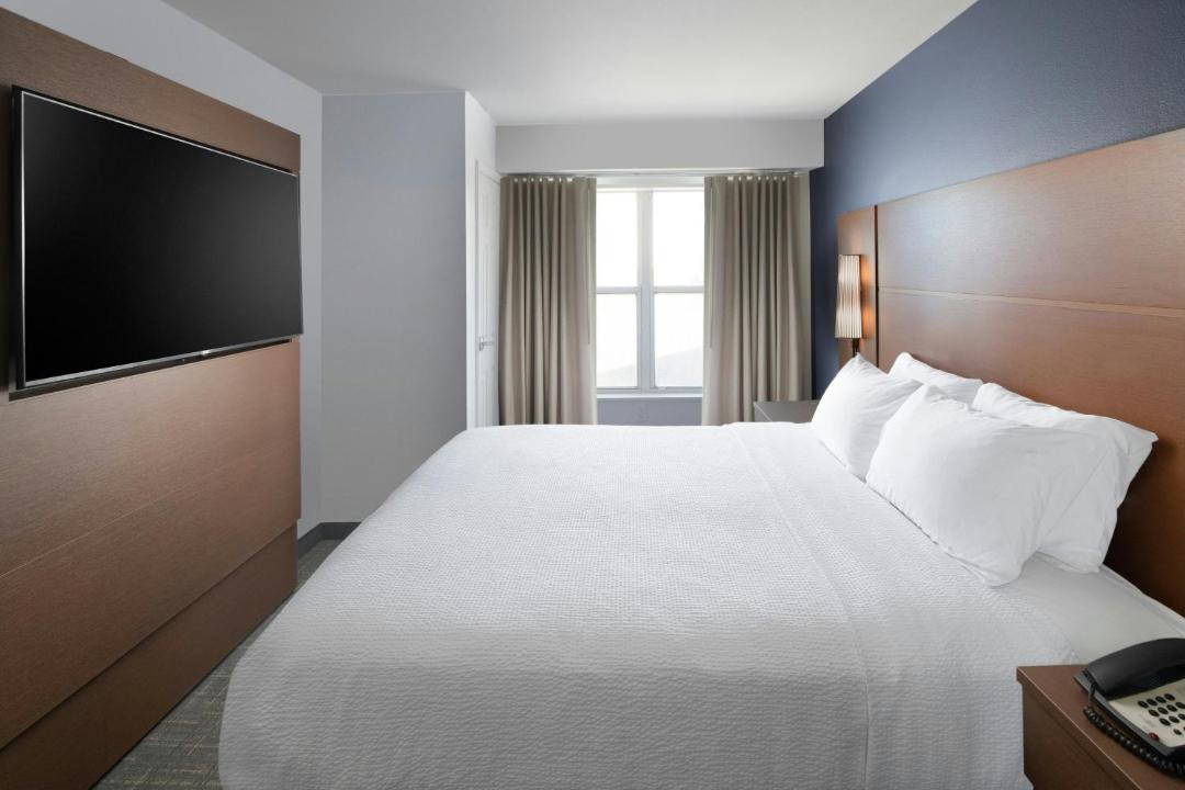 Photo of Bedroom in Lewisville