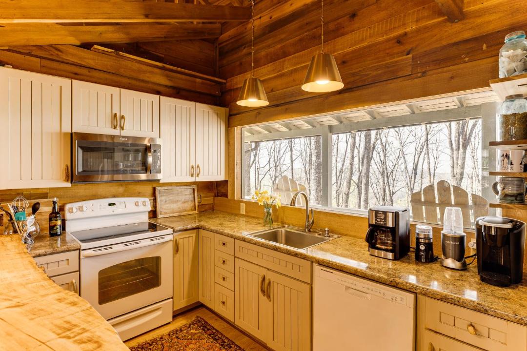 Photo of Kitchen in Fort Payne