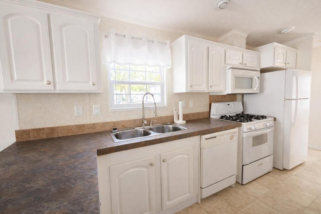 Photo of Kitchen in Seffner Community Alliance