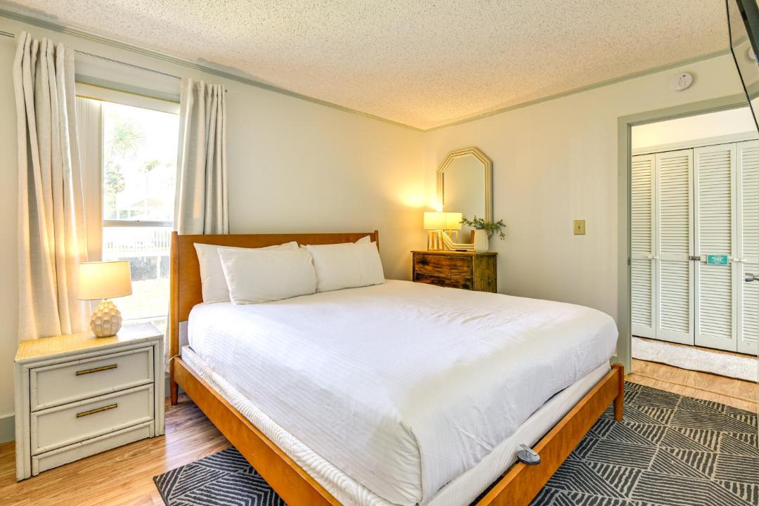 Photo of Bedroom in Holiday Isle