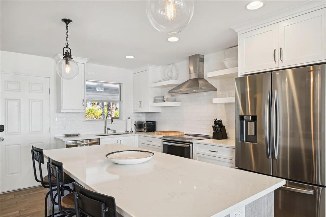 Photo of Kitchen in Laguna Beach Estates