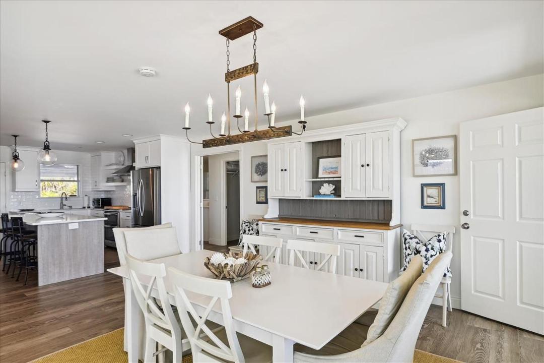 Photo of Kitchen in Laguna Beach Estates