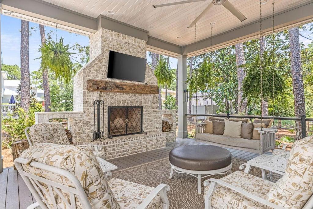 Photo of Patio Balcony in Dune Allen Beach