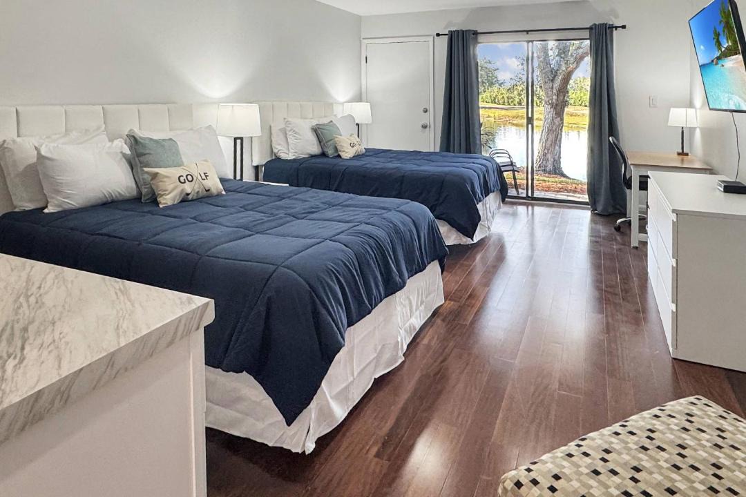 Photo of Bedroom in Wesley Chapel