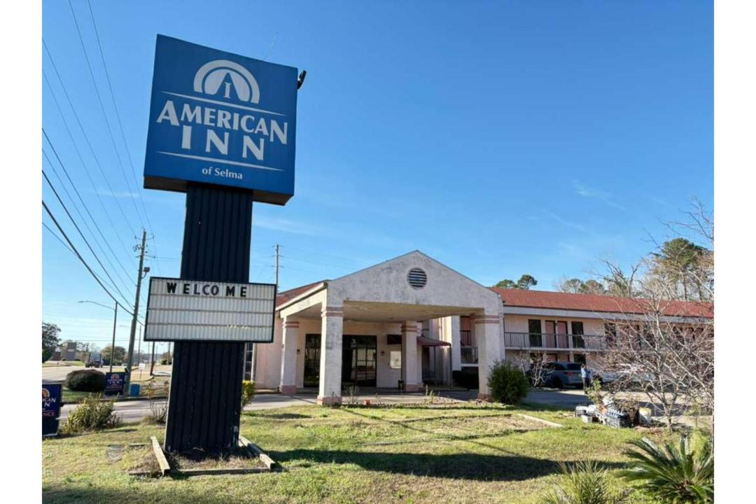 Photo of Others in Selma
