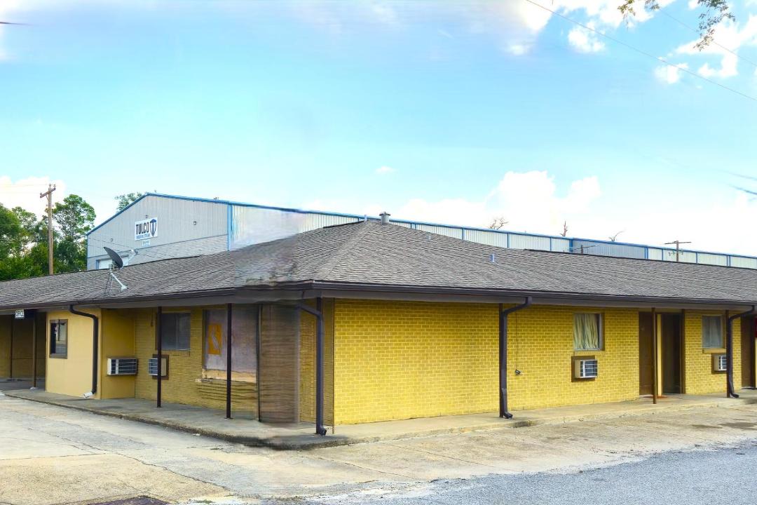 Photo of Others in Sulphur