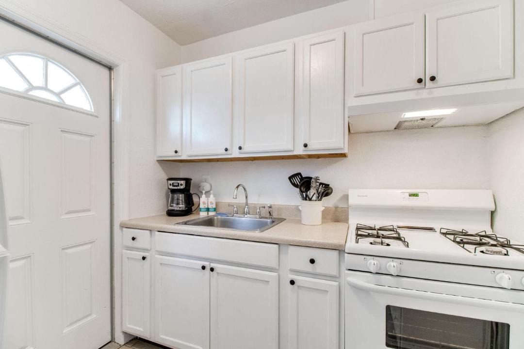 Photo of Kitchen in Navy Point
