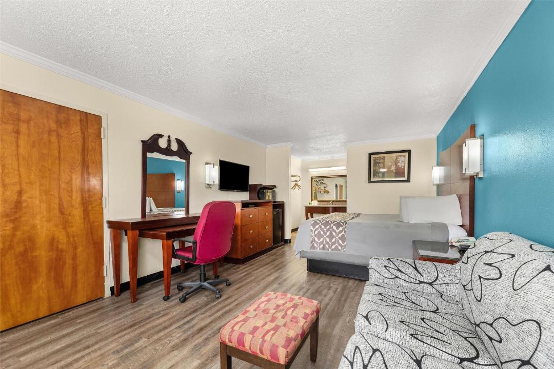Photo of Bedroom in Aberdeen
