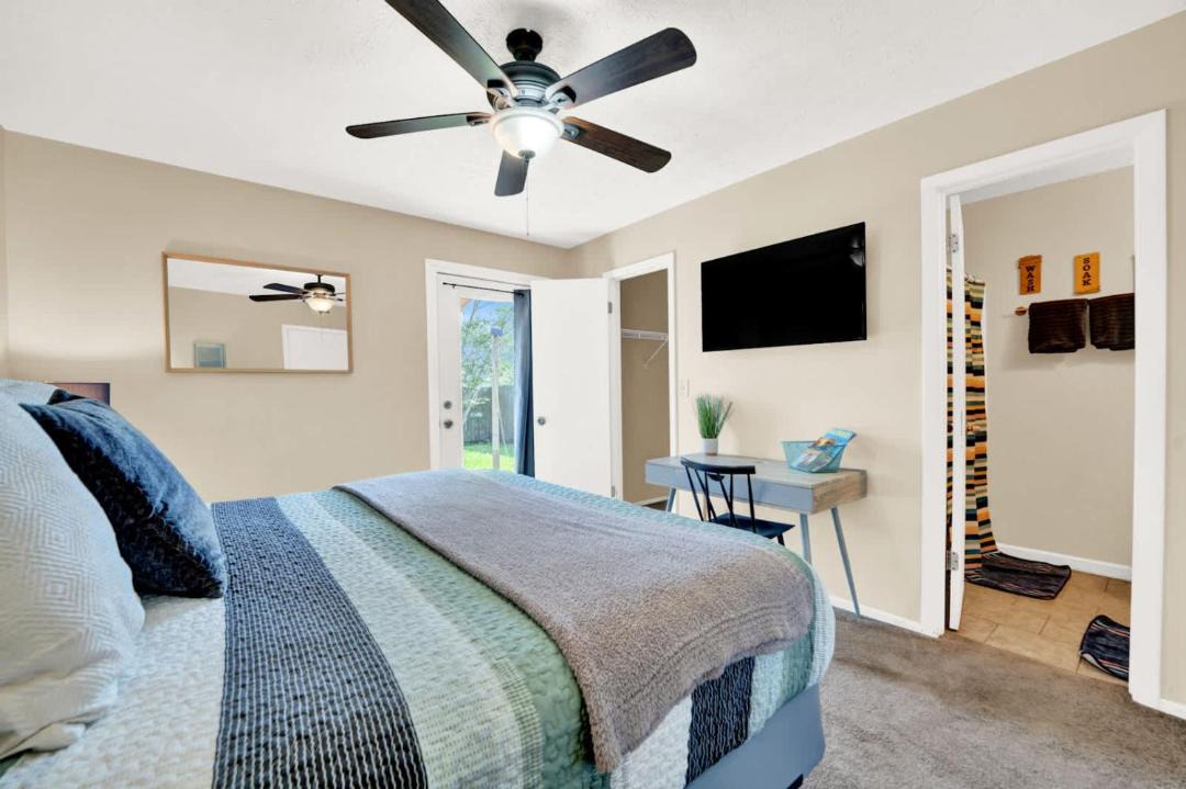 Photo of Bedroom in Lynn Haven