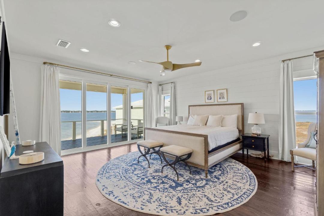 Photo of Bedroom in Navarre Beach