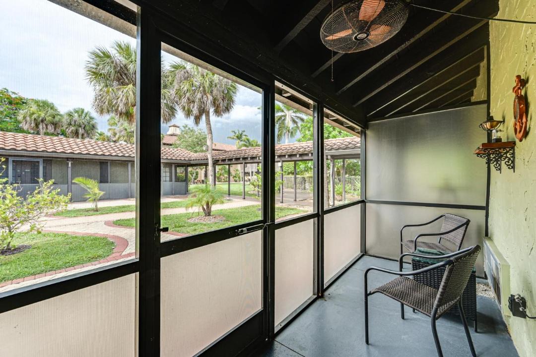 Photo of Patio Balcony in Naples