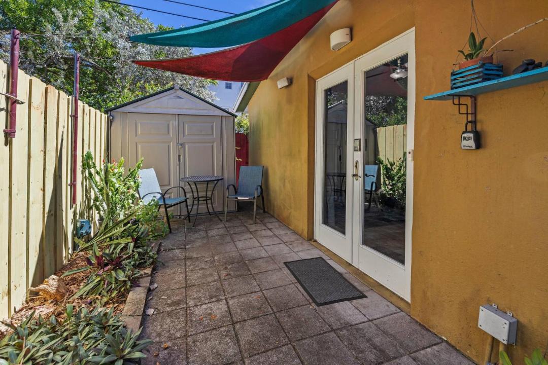 Photo of Patio Balcony in Wilton Manors