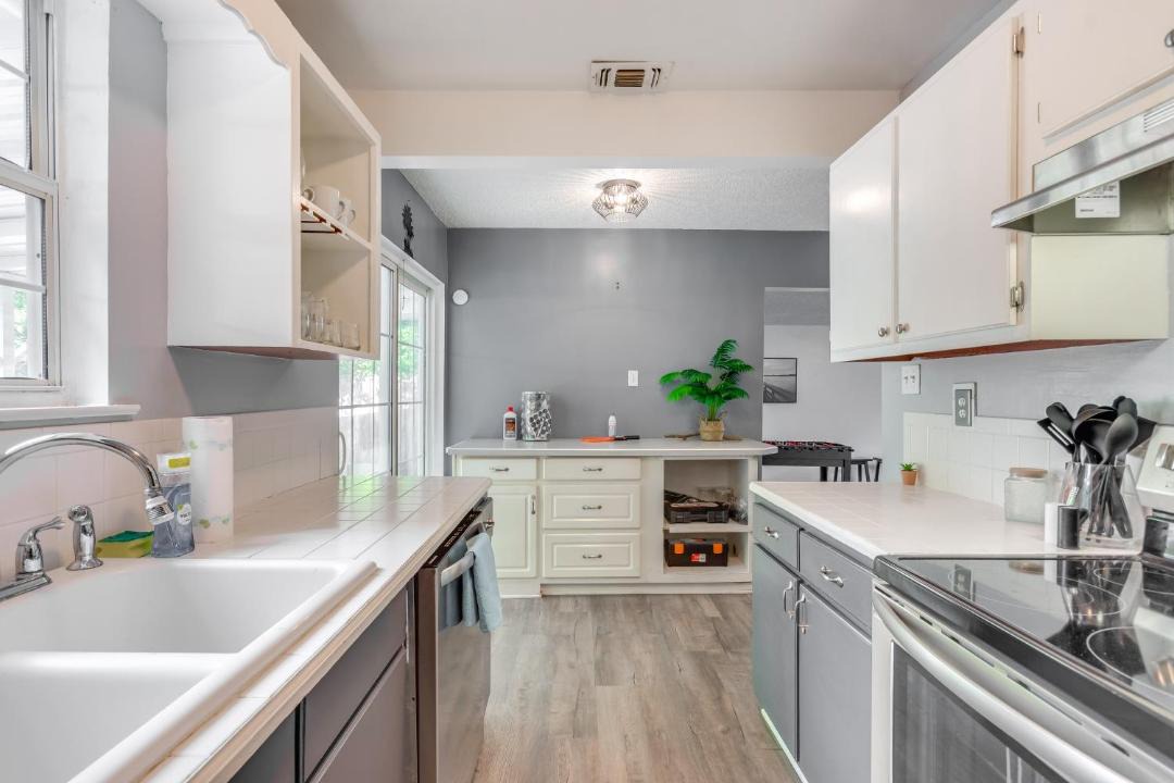 Photo of Kitchen in Northwest Pensacola