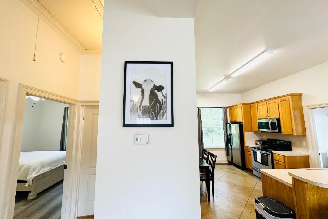 Photo of Bedroom in Pine Grove