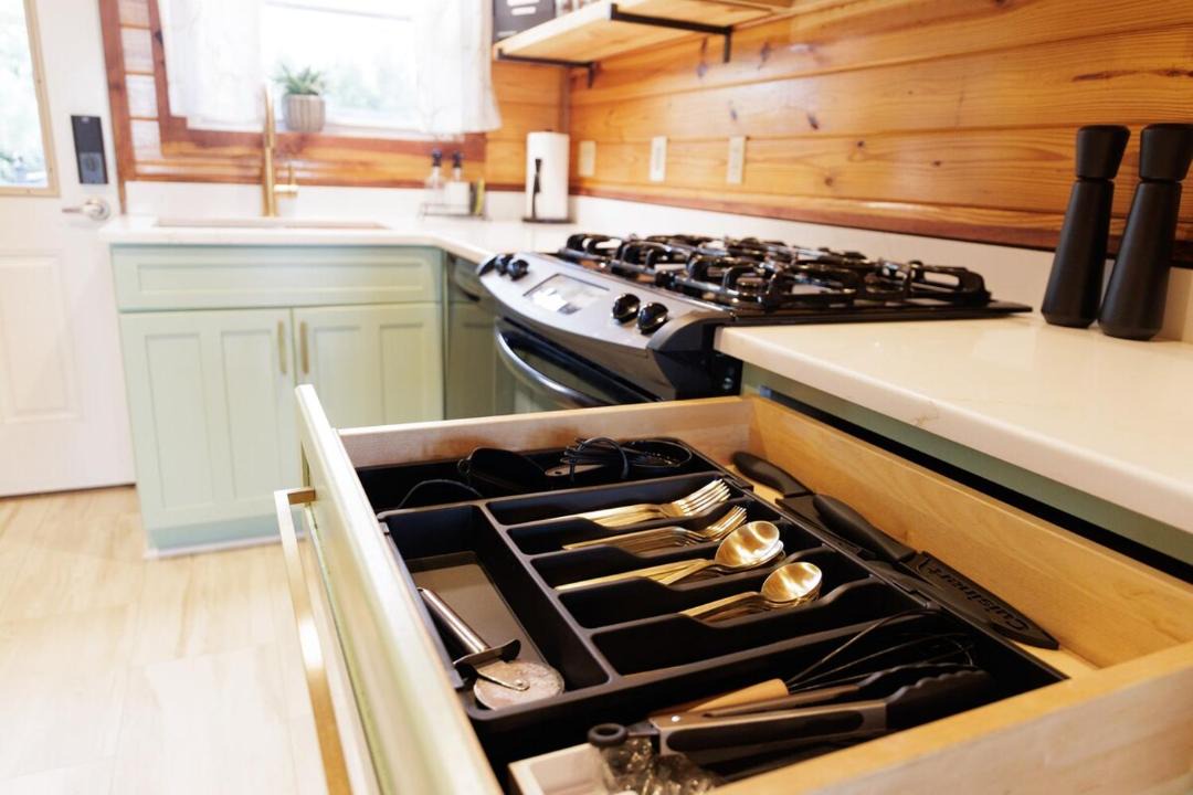 Photo of Kitchen in Gulf Park Estates