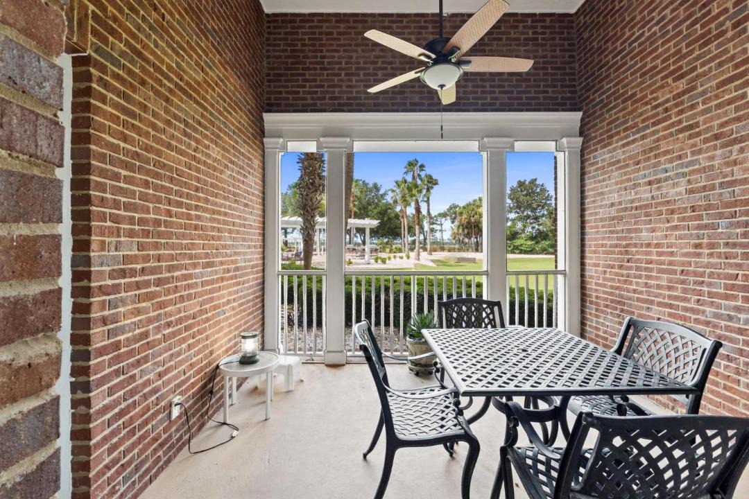Photo of Patio Balcony in Upper Grand Lagoon