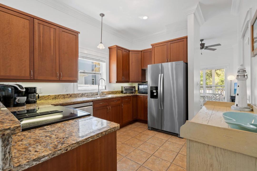 Photo of Kitchen in White's Gulfview