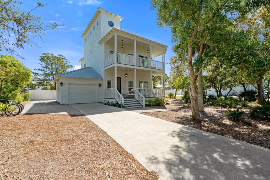 Photo of Others in White's Gulfview