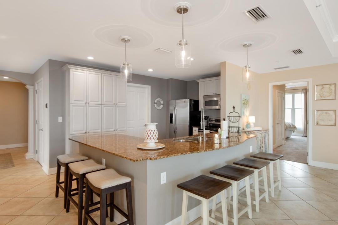 Photo of Kitchen in Upper Grand Lagoon