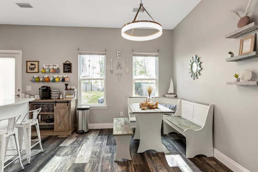 Photo of Kitchen in Biltmore Beach