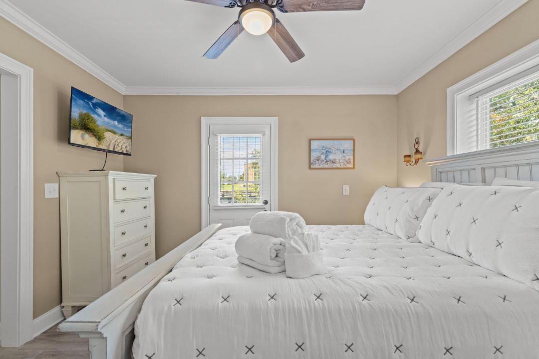 Photo of Bedroom in Bunkers Cove