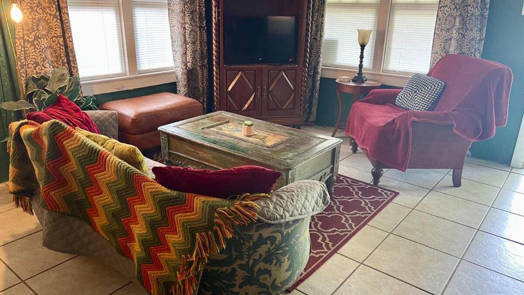 Photo of Livingroom in Crestview