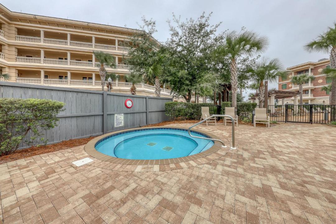 Photo of Patio Balcony in Seacrest Beach