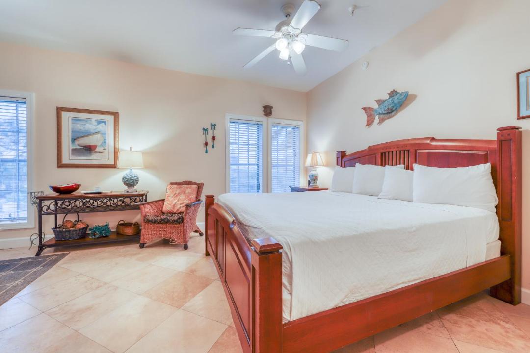 Photo of Bedroom in Seacrest Beach