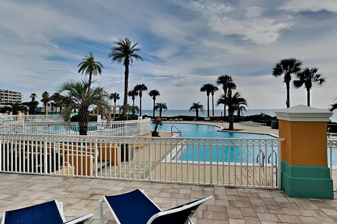 Photo of Patio Balcony in Silver Sands Beach