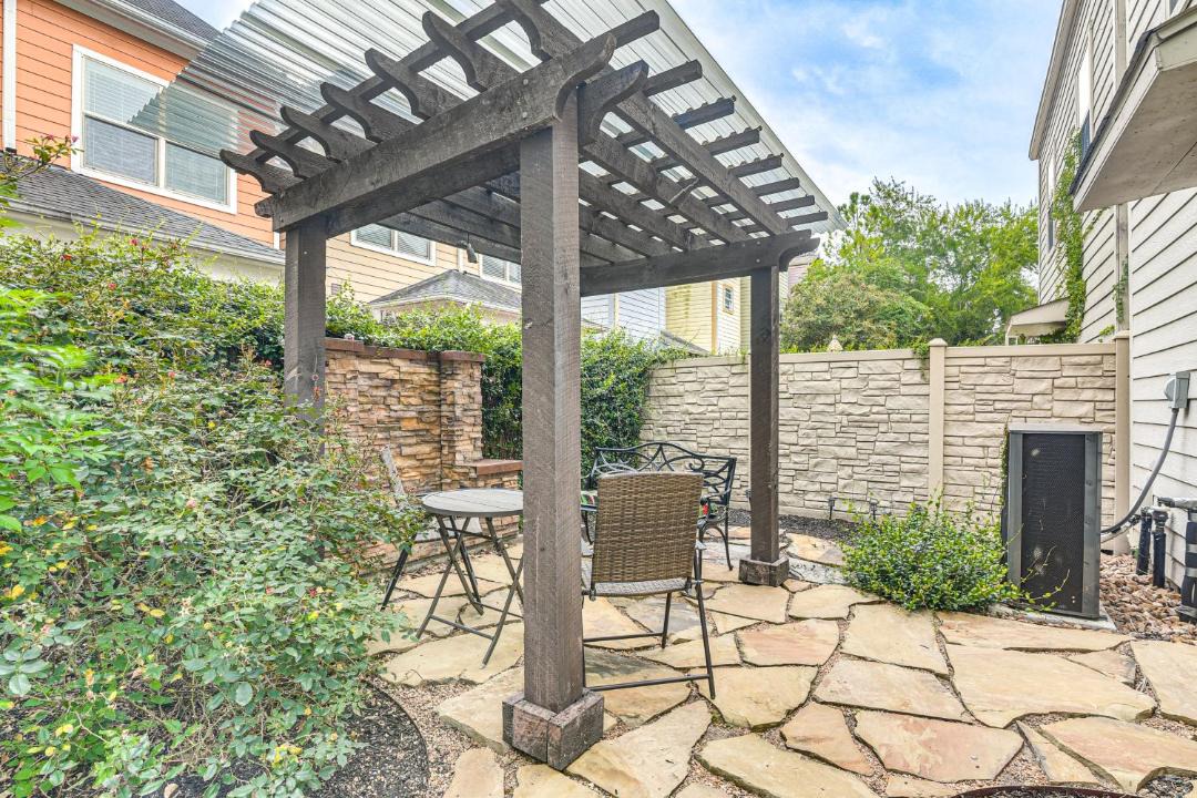 Photo of Patio Balcony in Greater Heights