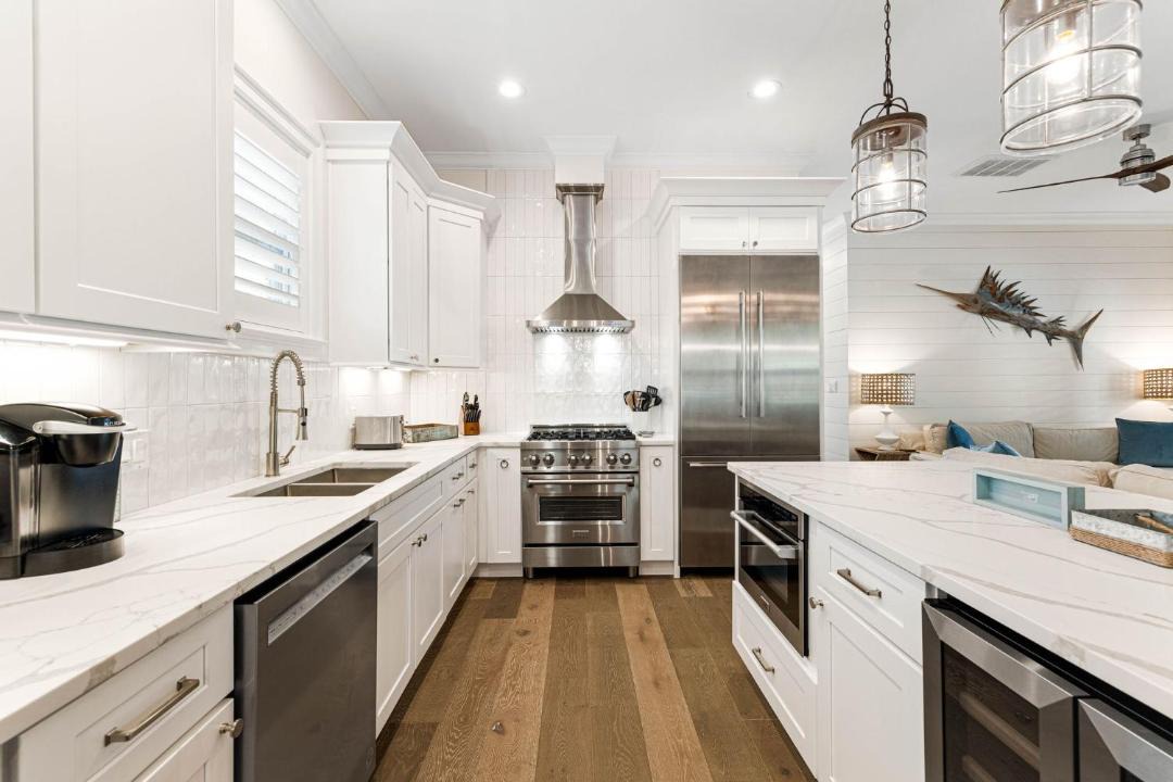 Photo of Kitchen in White's Gulfview