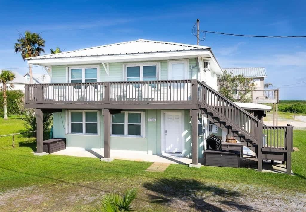 Photo of Others in Grand Isle