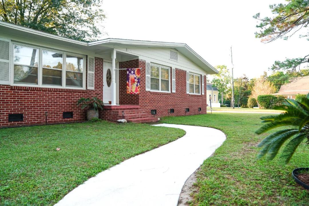 Photo of Others in Milton