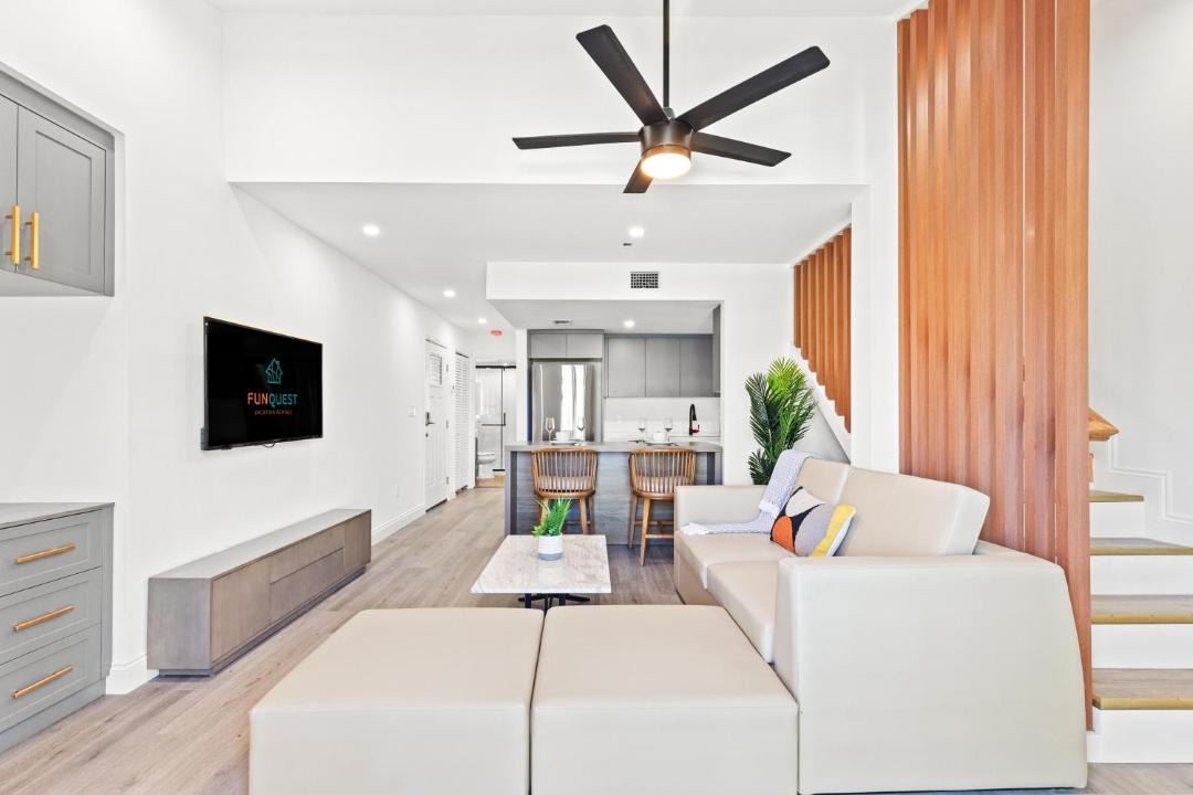 Photo of Livingroom in Gulf Lagoon Beach