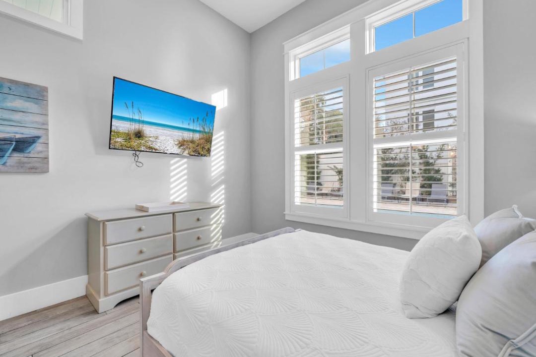 Photo of Bedroom in Frangista Beach