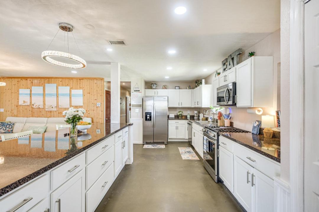 Photo of Kitchen in South Daytona