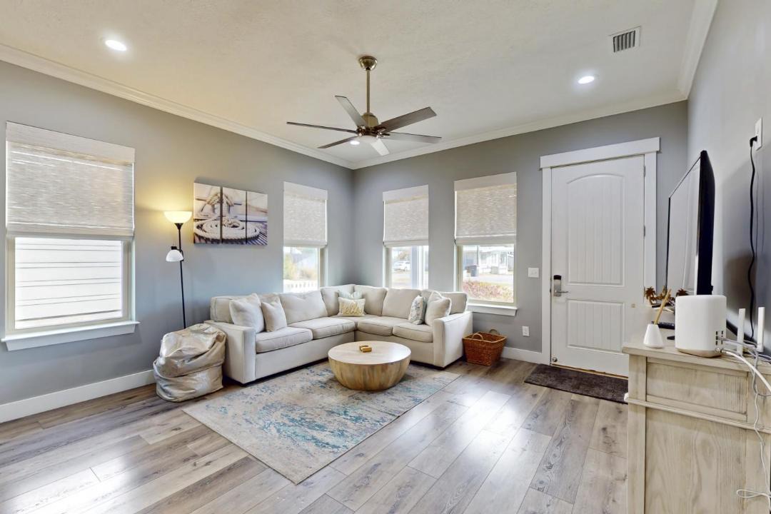 Photo of Others in Laguna Beach Estates